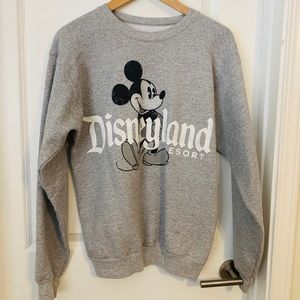 Disneyland grey Mickey crewneck sweatshirt